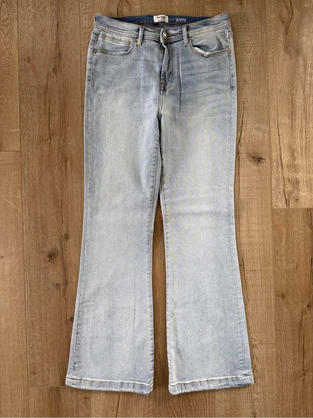 Kensie Jeans The Savannah High Rise Flare Jeans – Size 10/30